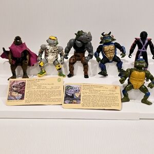 Vintage Teenage Mutant Ninja Turtles Action Figure Set